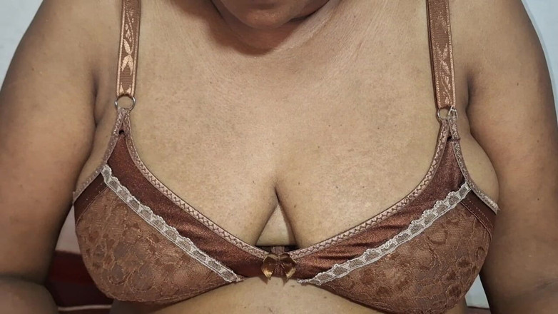 Teena New: MILF nej virální domácí video