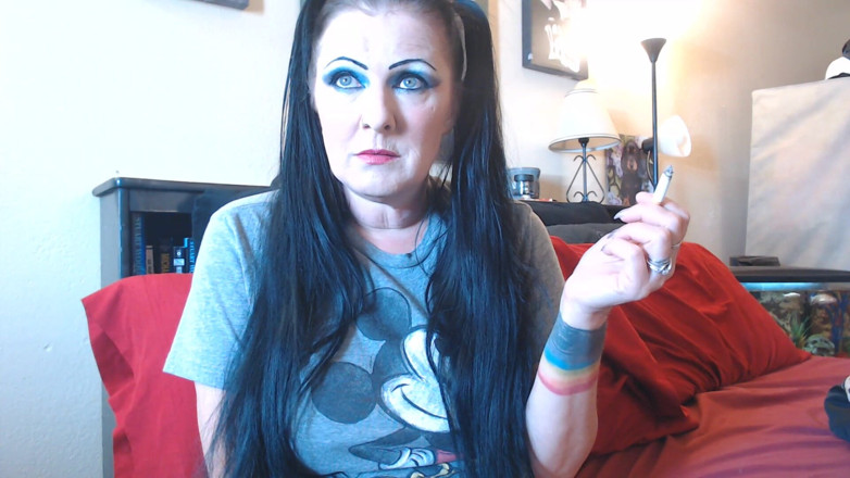 Abby Anna: True confessions biography while smoking