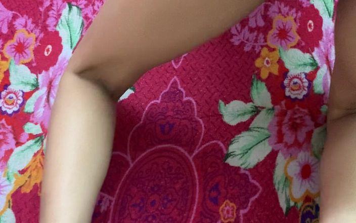 Komal sexy studio: Просто я и камера, но это чувствует, как будто я смотрю прямо на тебя