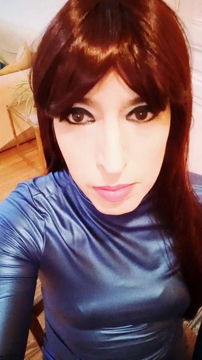 Tammy sissy slave: Airbnb men Tammysissy Alone