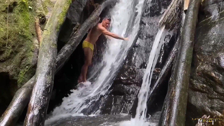 Let them watch: Öffentliches Wandern Wasserfall Ficken Erwischt Hardcore, Anal, Großer Cumshot, Unbeschnitter...