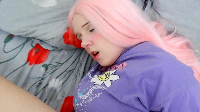 BubbleGum: Une petite dent douce se fait sodomiser