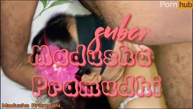 Tiyana: La regina dello sri lanka pompino madusha prende il marito...