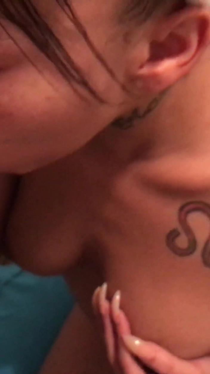 Pervy POV: 3 Maseczki dla Hillbilly a Black Girl a MILF Gonzo