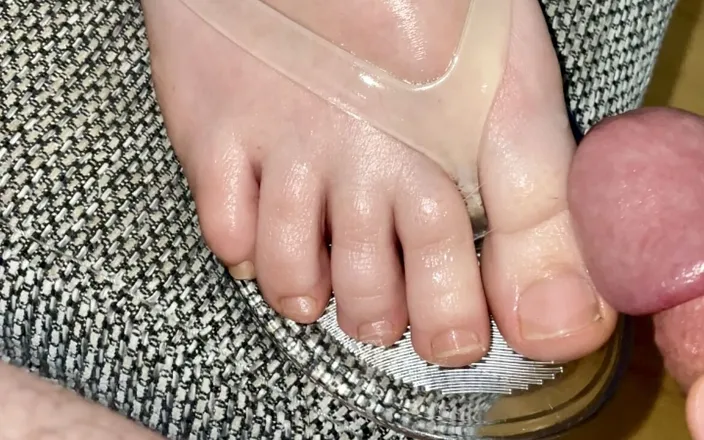 Steveboy: Homemade flip flop footfetish