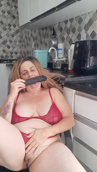 Sucking a Black Cock