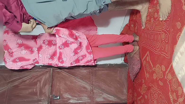 Beatricee: Naukar Ne Jawan Malkin Ko Patak Ke Chod Diya Sex...
