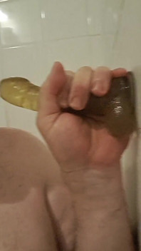 女はしゃぶらなきゃ...