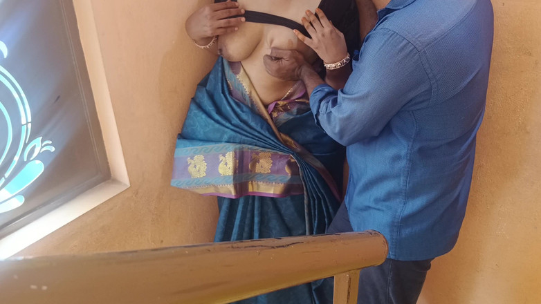 Pushpa studio: Зрадлива домогосподарка має роман на сходах