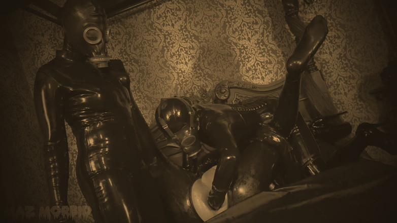 KinkyFemdomTV: 패트리샤와 발레스카와 함께 세피아에게 피스팅하는 방독면