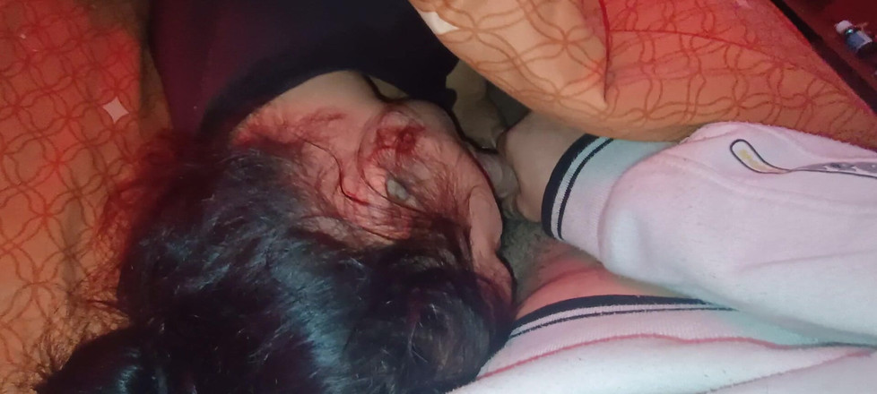 Ionut899: překvapuje mě, že můj nevlastní otec kouří péro