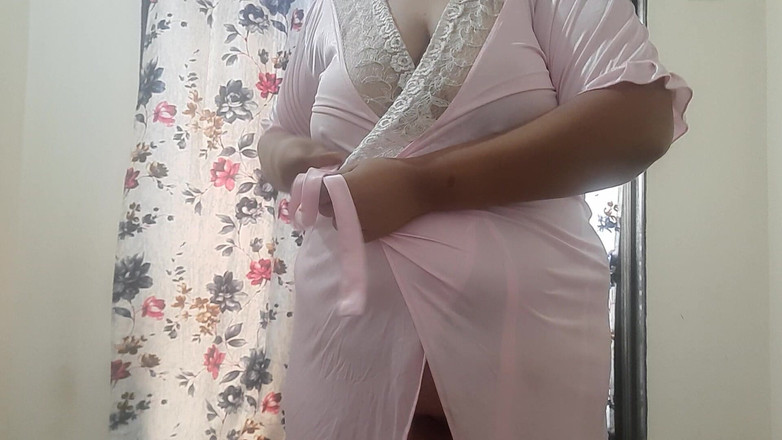 Notty_samaiya: Zlobivá indická bhabhi