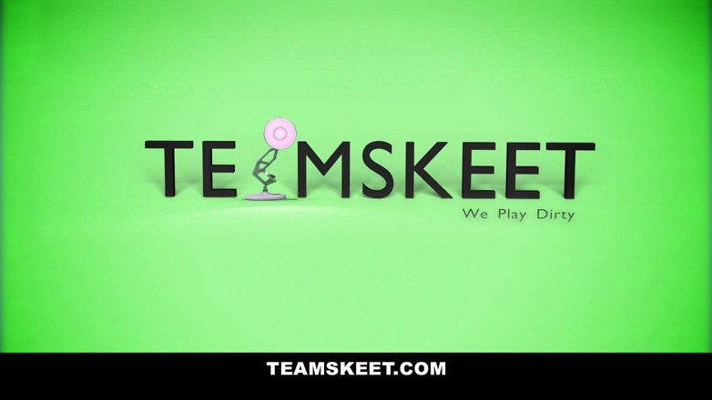 Team Skeet: Hot babe Jada Stevens will blow your mind