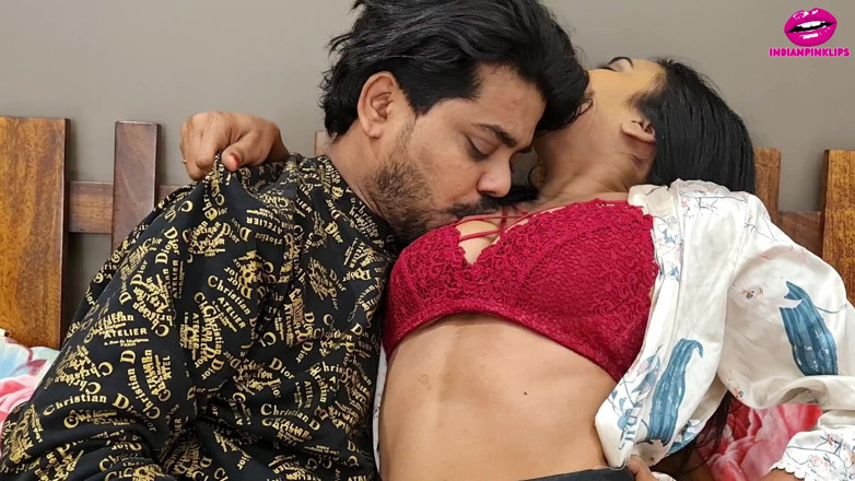 Indianpinklips: Soție desi sex cu soțul