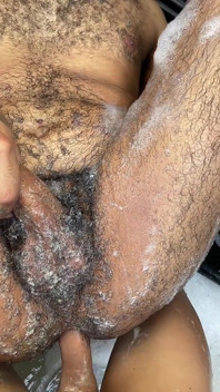 Ragazzo etero con cazzo grosso impazzito