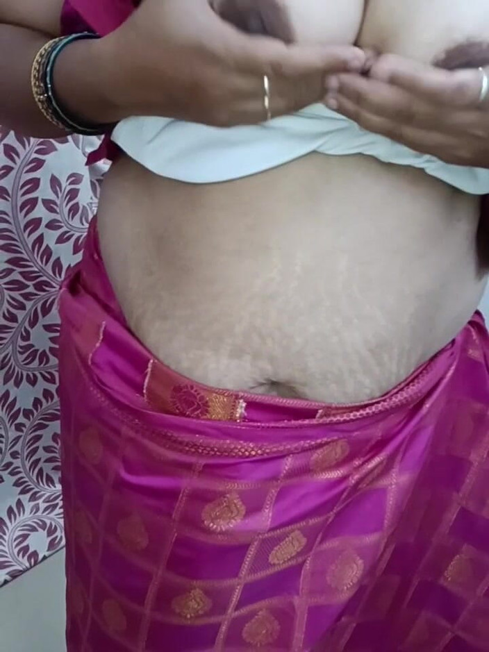 Muruga: Shree làm tình với anuty làm tình trên giường mở