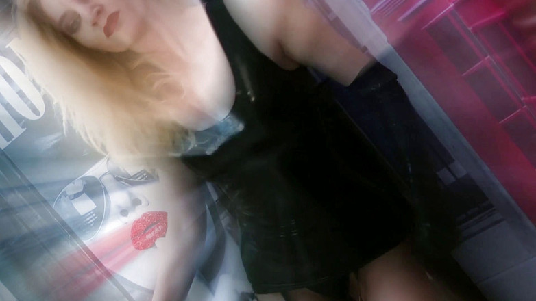 Goddess Celine: भुतहा