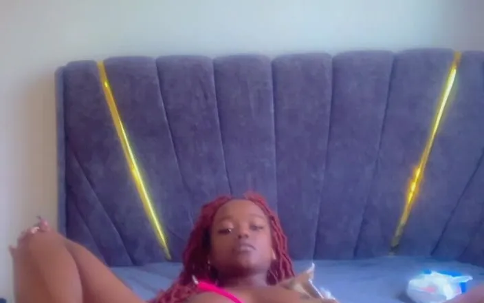 SEXXY-DAISY: Having Fun with My Self