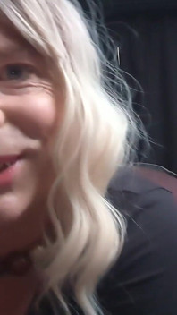 Nikki auf Tour