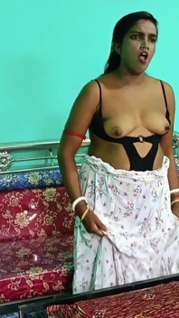 Meri femme Ki Jab Roha Nehi Geyi Tob Khud Kamuk Ho Geyi, Tob Mokan Malik Aa Geya (somausha)