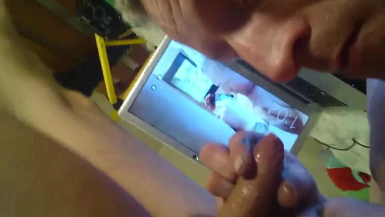 Lov2selfsuck: Un orgasm intens de la o muie cu spermă în gură