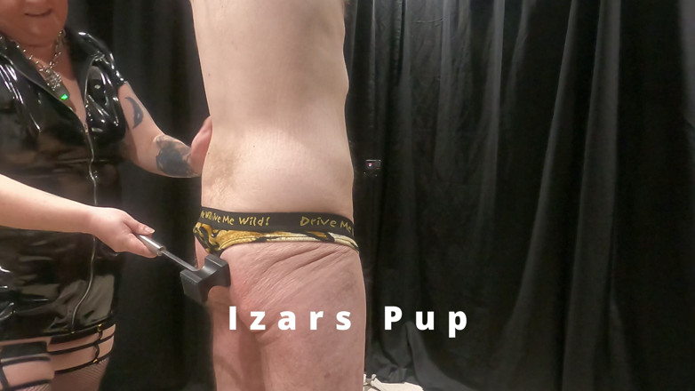 The Izars: Sinnliche Unterwerfungs- und Kontrollsitzung
