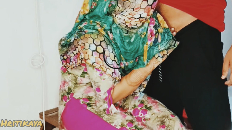 Hritikabby: Linda chica mostró tetas y digitación video viral