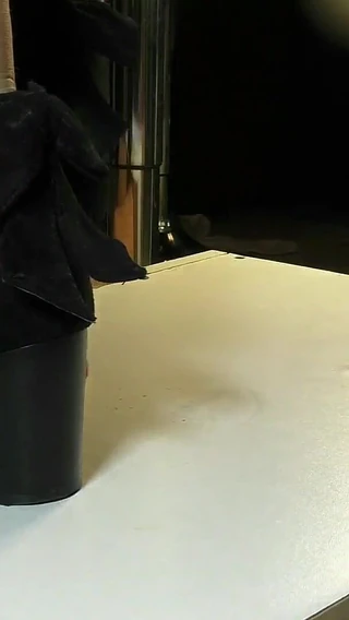 Cruel Wife: Cock Under Heels Extreme (cam 1)