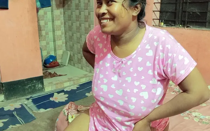 Riyamoni: Girlfriend's Ass Is Very Thick so It Is Very Good...