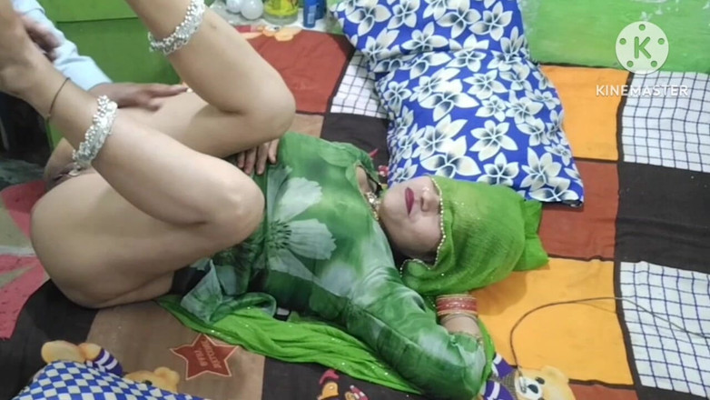 Saxesageth: Indian Hot Girl