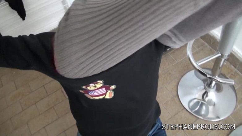 Stephprodx: Carole la milf hambrienta devora la polla de Stéphane