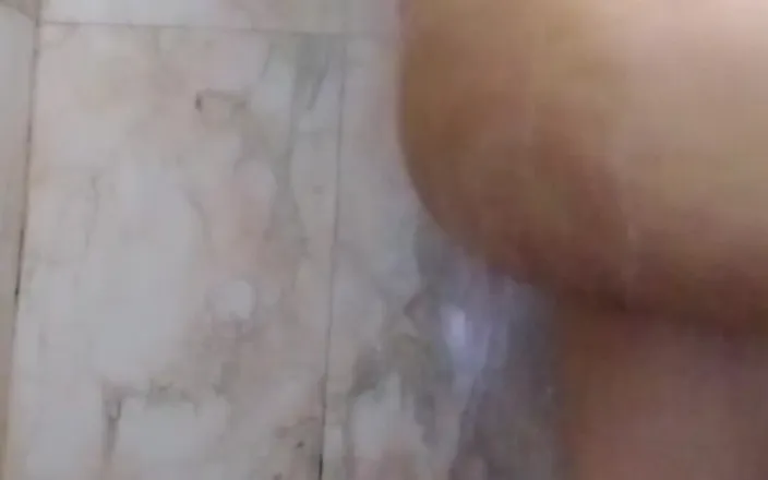 Riyathakur: Girl masturbation caught in camera