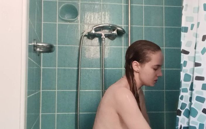 LalablaBla1: Видео в душе
