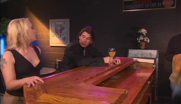 Porncentro: Blond slut gets pounded on the bar