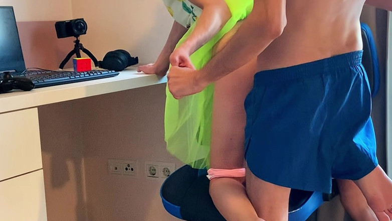 AmateurWifeXx: The Stepfather Accidentally Mistakes His Stepdaughter for a Wife Leaving...