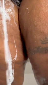 Fetish kamar mandi