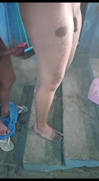 Renata Frazao: Am luat-o pe balcon.