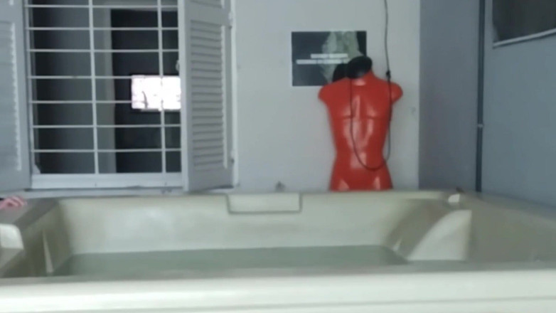 Amateur world: Esperando a mi marido en bonito coño apretado para que...