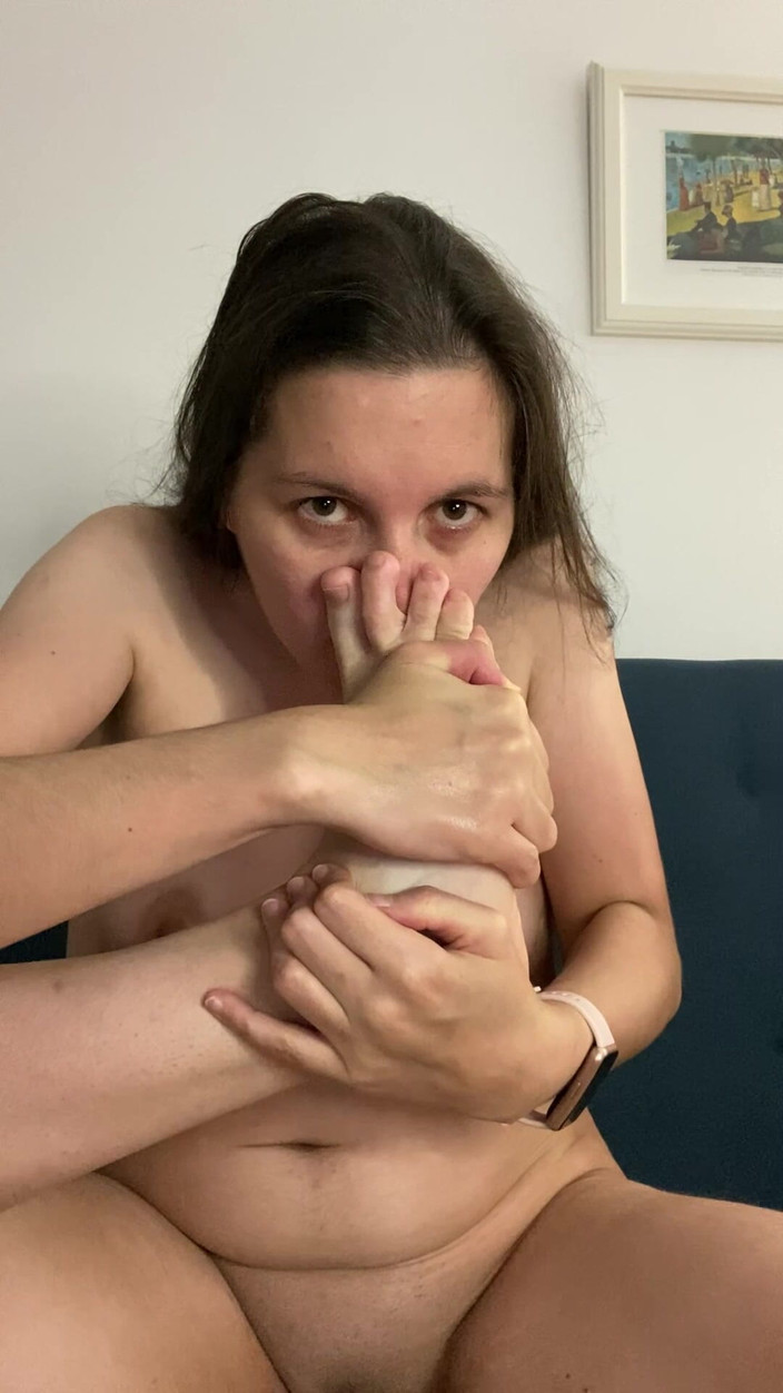 Feet: Čichání K Nádherným Nohám