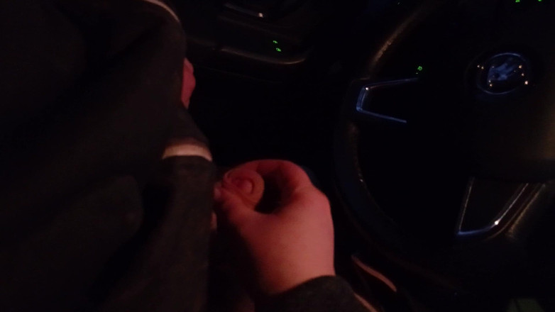 Jonasanita: Ngocok kontol pulang kerja