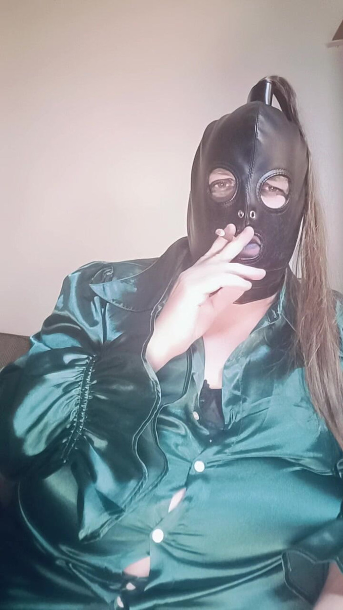 Stephanie-Nicole-TV: Naughty Video Call with My #1 Fan?