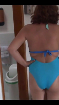 Initial Video - My Hot Wife, Latin Stepmother Shows off on the Beach and Puts Many Hard Cocks, Excited She Goes to the Apartment and