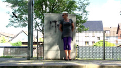 Amateur Pornos XXX: Sexy milfky jsou připraveny na jízdu na ptákovi a stříkání...