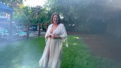 Nuda in piscina - Richiesta personalizzata