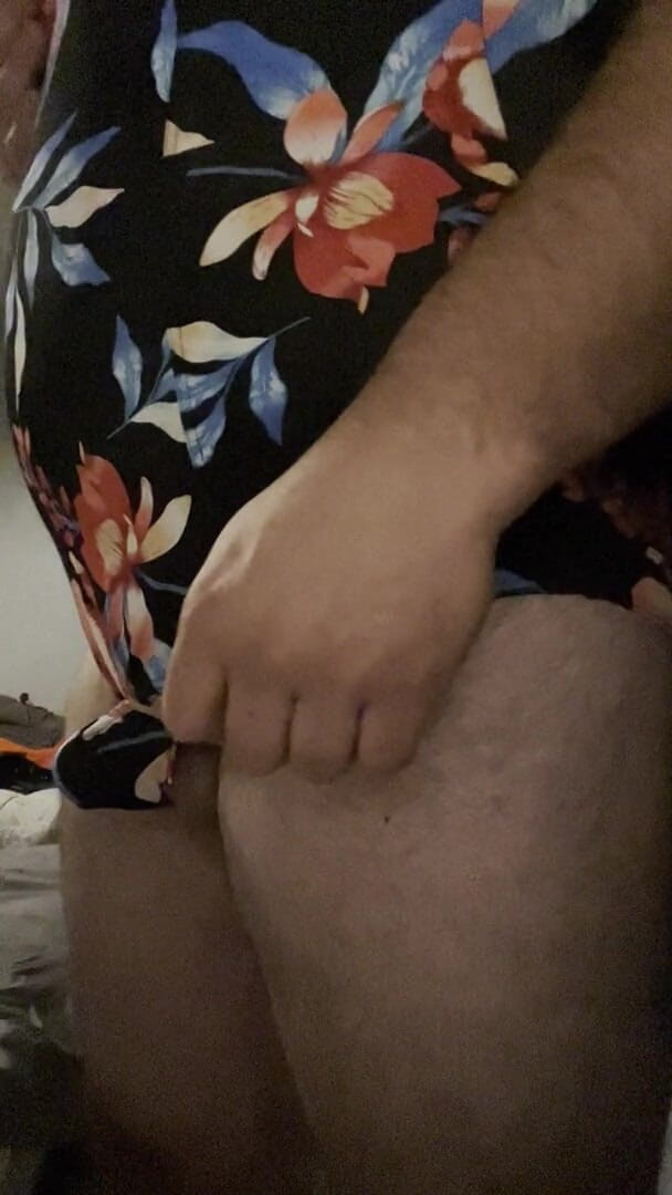 Shaun Cbt: Schwanzbondage mit cross-dressing über nippelklemmen teil zwei
