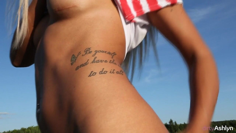 Watch4beauty: Hot Tattoo