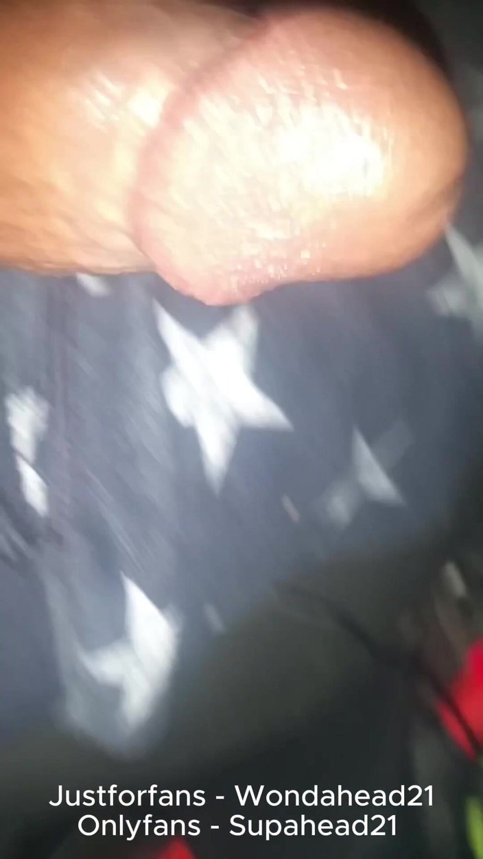 Wondahead21: सीधे पुरुष इस गले के लिए क्लब छोड़ रहे हैं