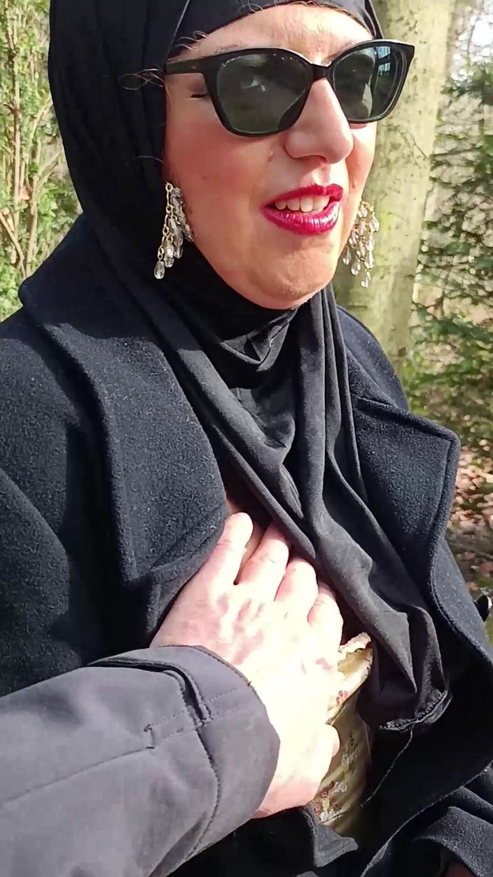 Mike Vonberg: Una passeggiata nel parco con la mia ragazza musulmana