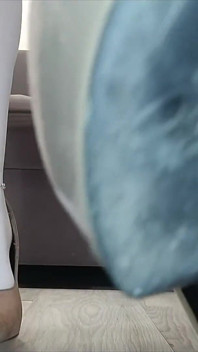 (88) White Foot Stockings