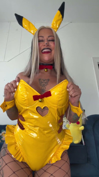 Thic Curvy PAWG Pikachu Loves to Tease